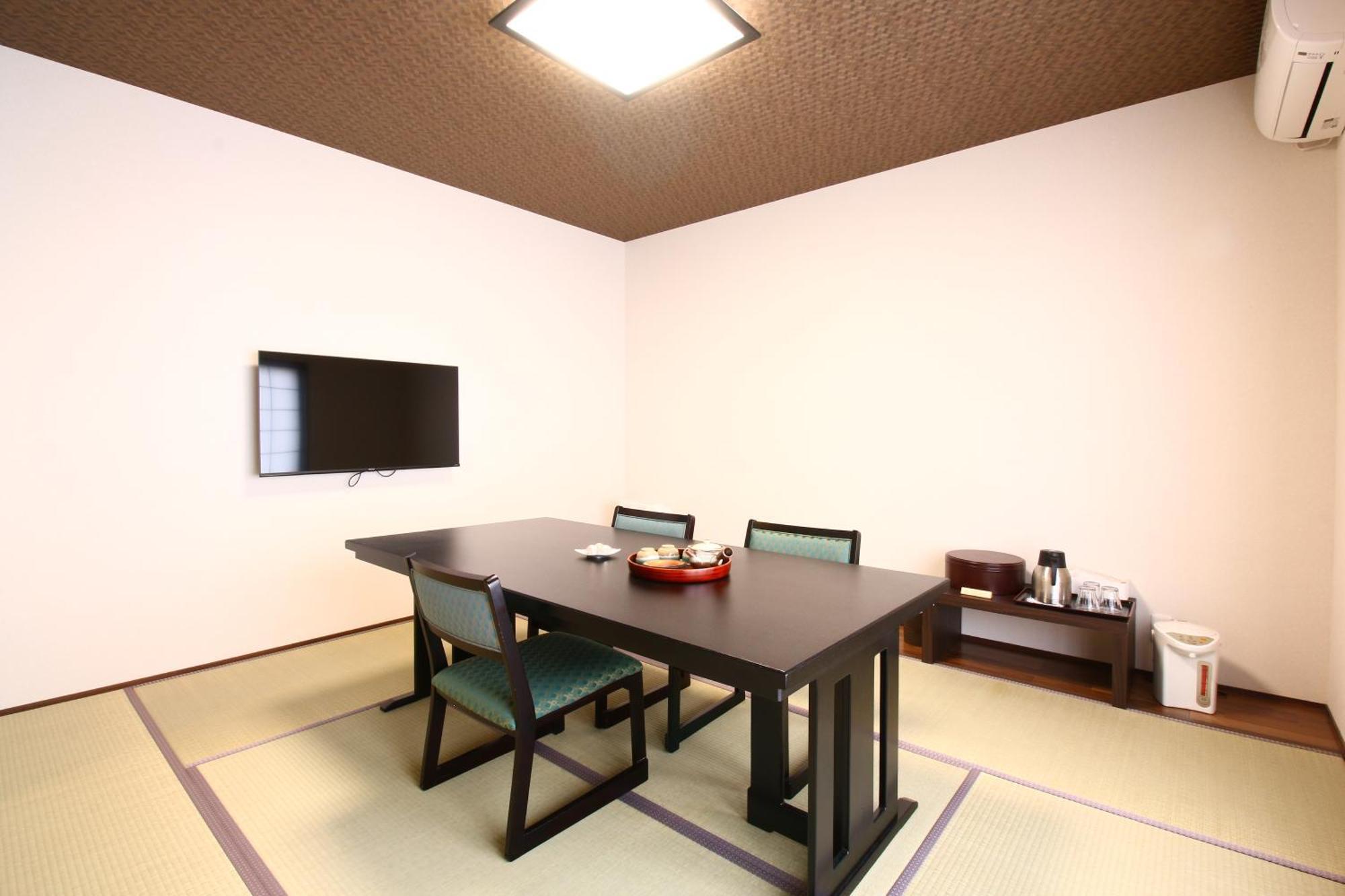 Masuya Ryokan Izumo Rum bild